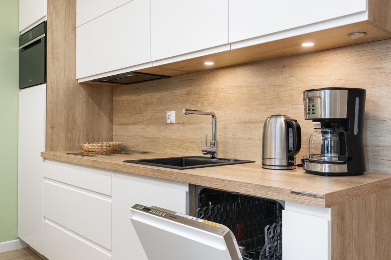Luxurious Apartment Nadmorskie Tarasy Kolobrzeg By Renters Prestige מראה חיצוני תמונה