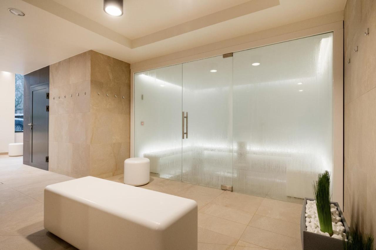 Luxurious Apartment Nadmorskie Tarasy Kolobrzeg By Renters Prestige מראה חיצוני תמונה